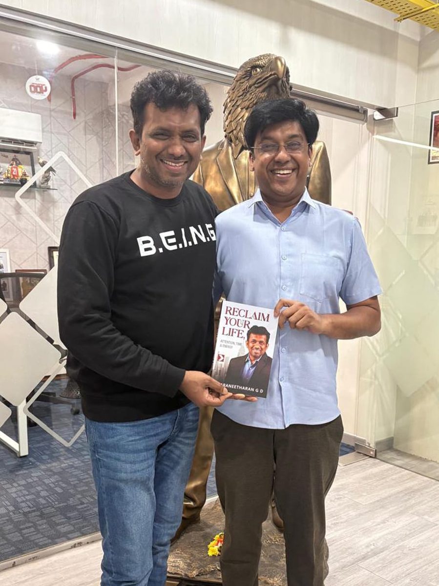 Dharaneetharan with leaders and changemakers