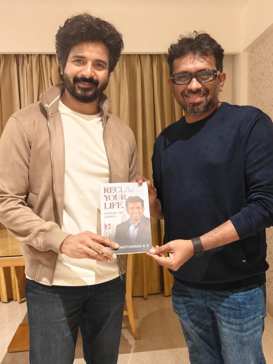Dharaneetharan with leaders and changemakers